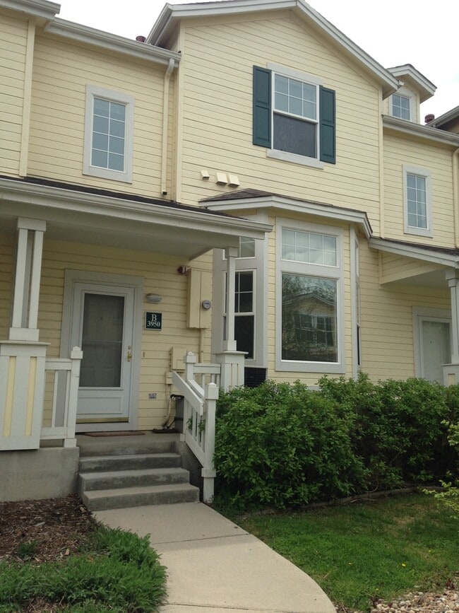 Building Photo - 3B/2.5B Boulder Townhome Close to Campus Available 8/1