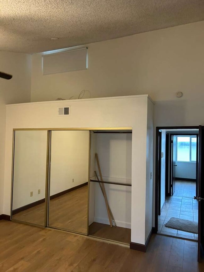 Upstairs Master Bedroom2 - 1328 9th St