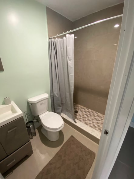 Building Photo - 20522 NW 19th Ave