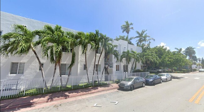 Primary Photo - 1000 Meridian Ave