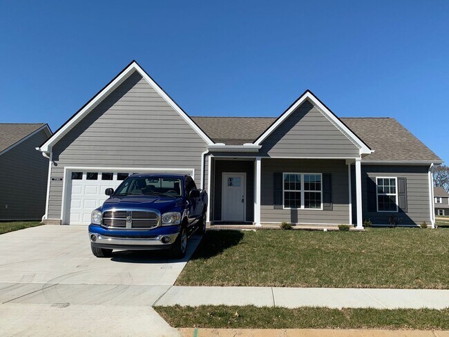 Primary Photo - ***ASK ABOUT OUR FREE RENT SPECIAL (with a...