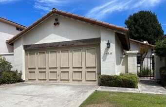 Building Photo - High Country West/Rancho Bernardo, Patio Home.  2/2, 1230 sq. ft..