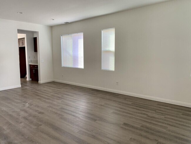 Building Photo - 27407 Honey Scented Rd