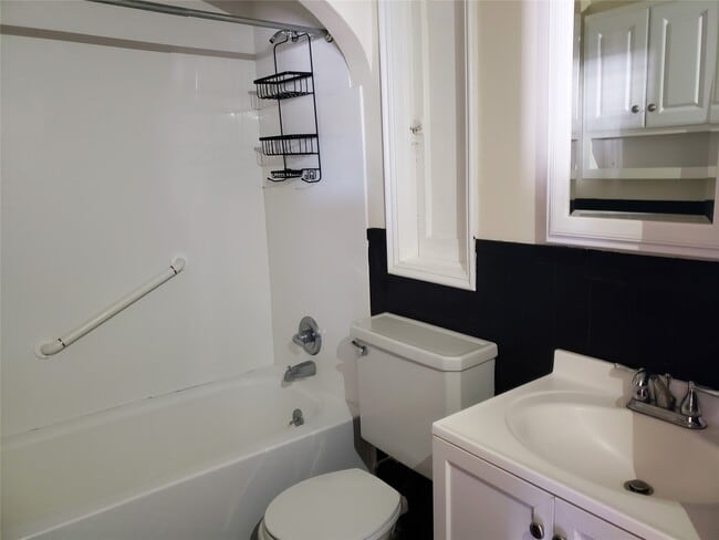 Building Photo - 2602 North St