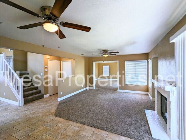 Building Photo - 14747 Amber Ct