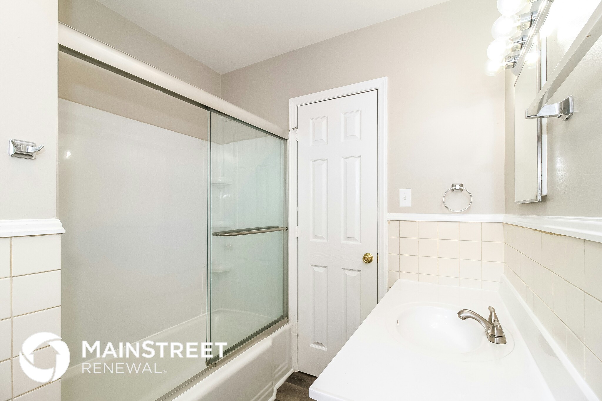 Building Photo - 4130 Davbow Dr