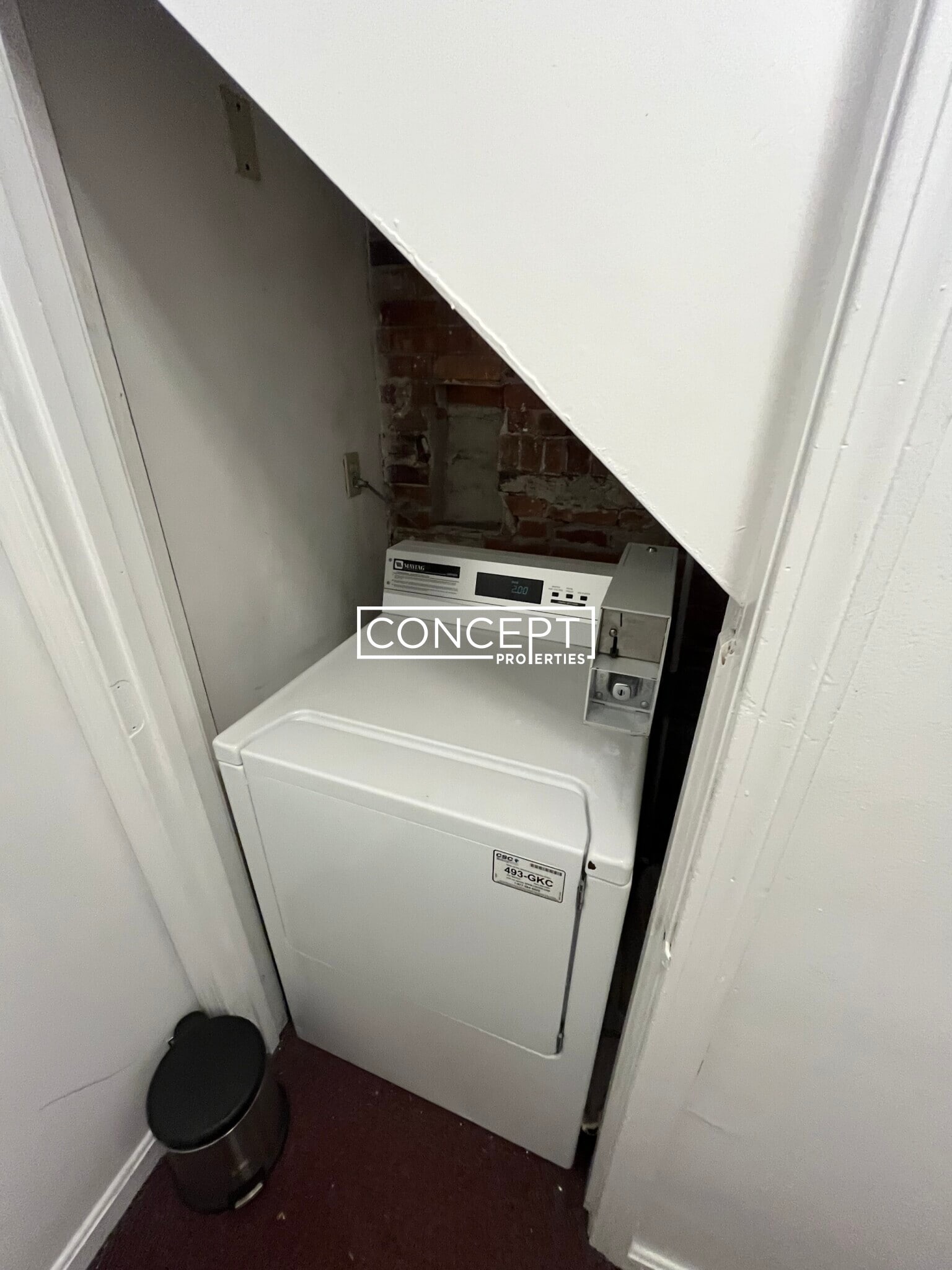 Building Photo - 168 Northampton St