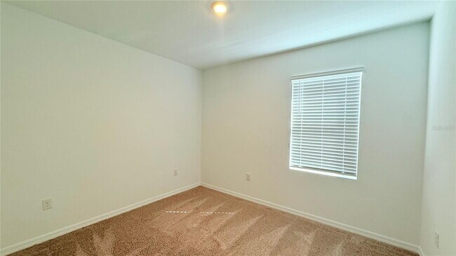 Building Photo - 2986 Waterlily Wy