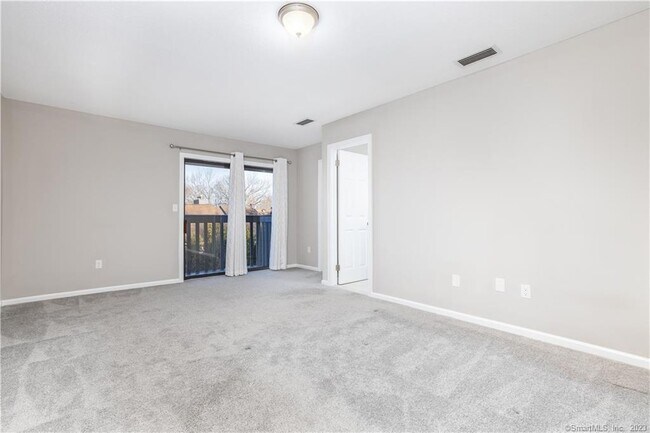 Building Photo - 266 Conestoga Way