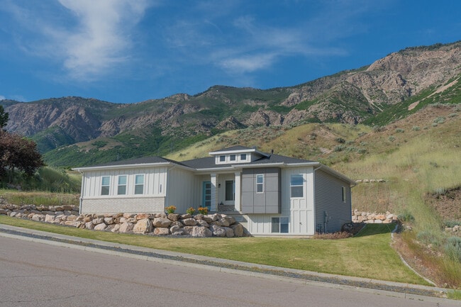 Building Photo - 3264 Mountain Rd
