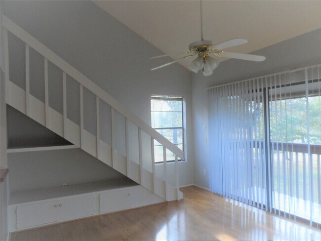 Building Photo - 12900 Walden Rd
