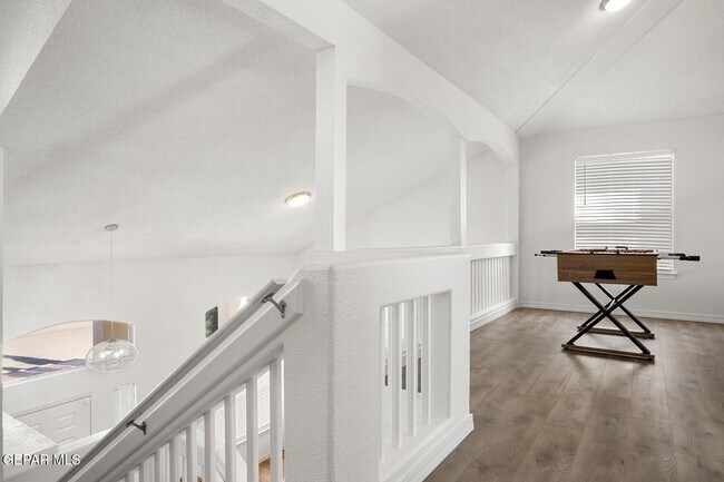 Building Photo - 7328 Corona Del Sol Dr