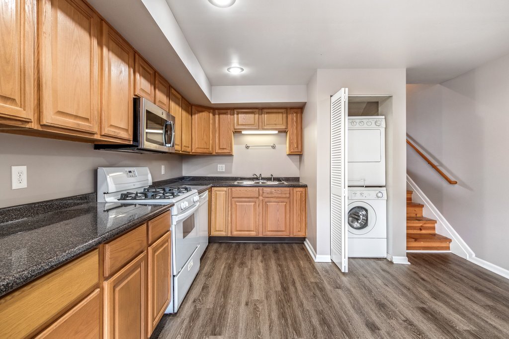 In unit W/D - 1327 Fair Ave