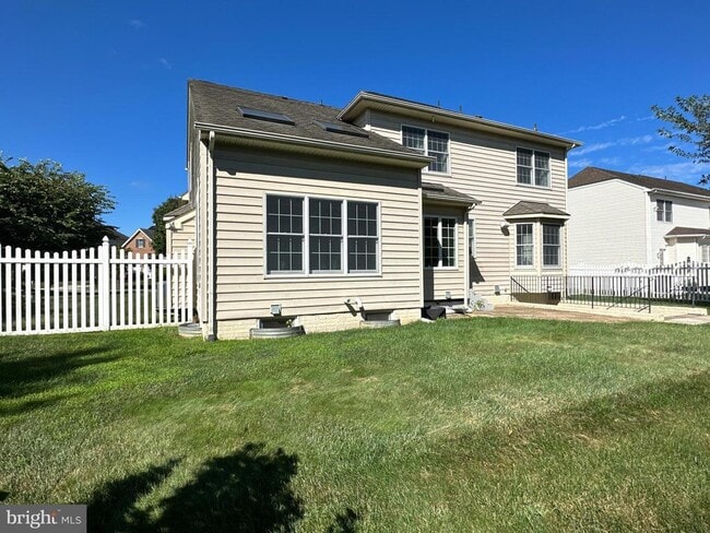 Building Photo - 18429 Polynesian Ln