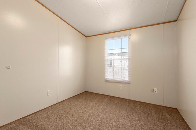 Building Photo - 5050 St Kitts Calle