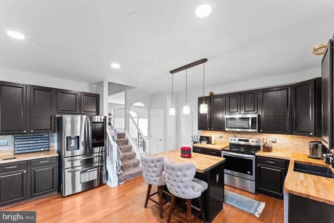 Building Photo - 5971 Schooner Cir