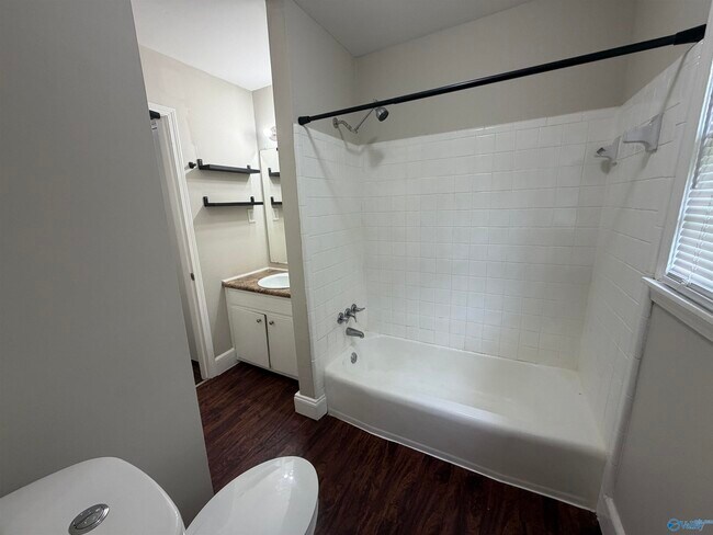 Building Photo - 3604 NW Stag Run Dr