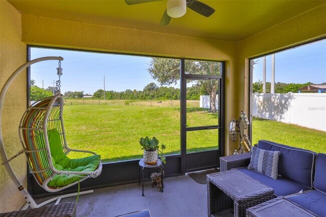 Building Photo - 7902 Carriage Pointe Dr