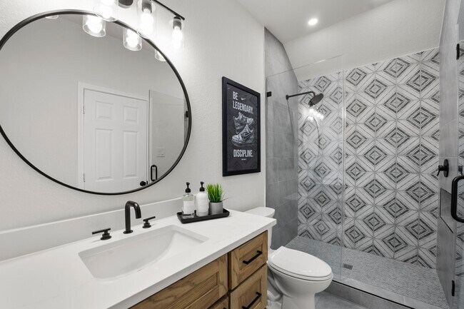 Building Photo - 3011 Manchester Cove