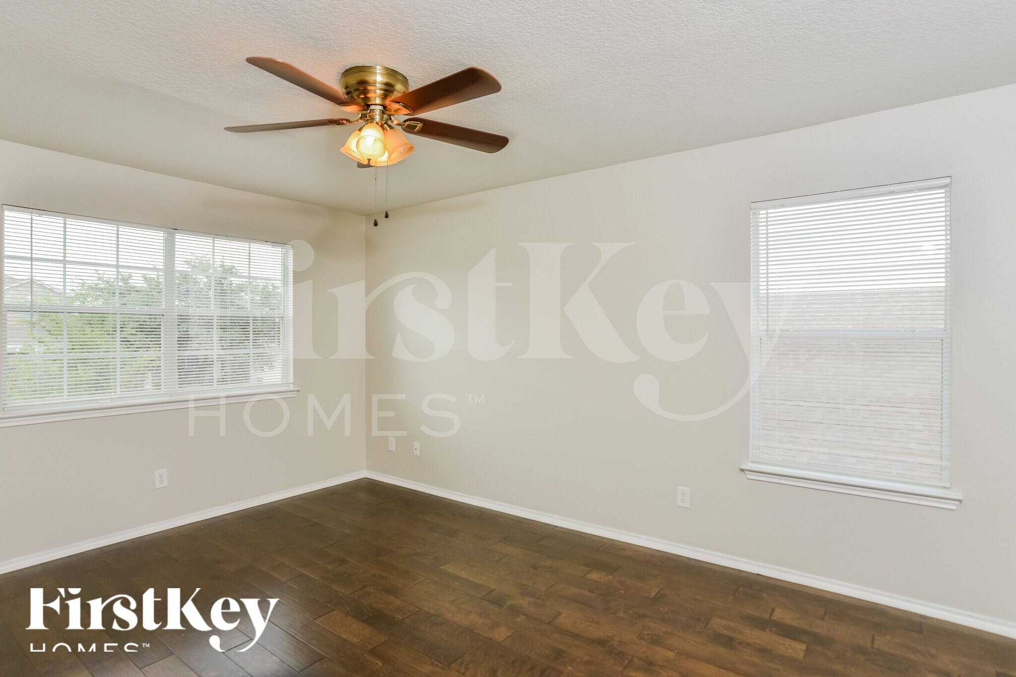 Building Photo - 12630 Point Summit