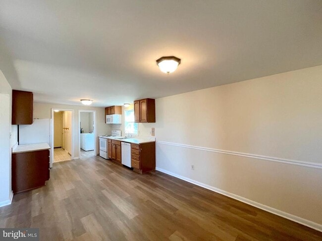 Building Photo - 44972 Serenity Farm Ln