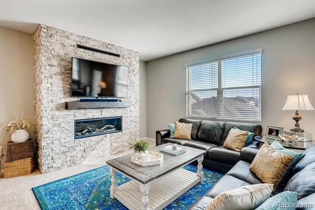 Building Photo - 2212 Shadow Creek Dr