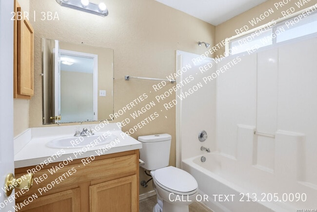 Building Photo - 6342 Queens Castle Dr