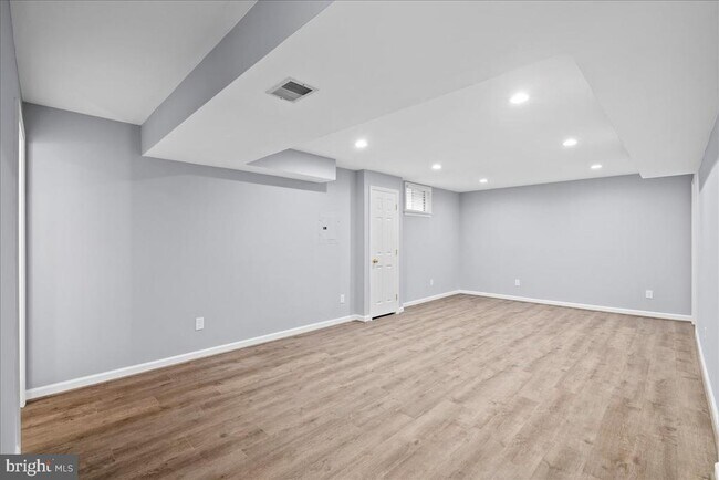 Building Photo - 2603 Chriswell Pl