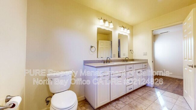 Building Photo - 4939 Dry Creek Rd