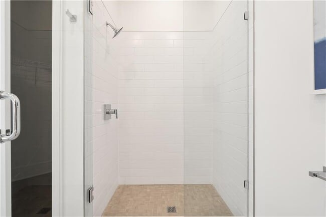 Building Photo - 788 West Marietta St NW