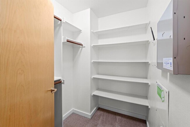 Building Photo - 503 Swanee Dr