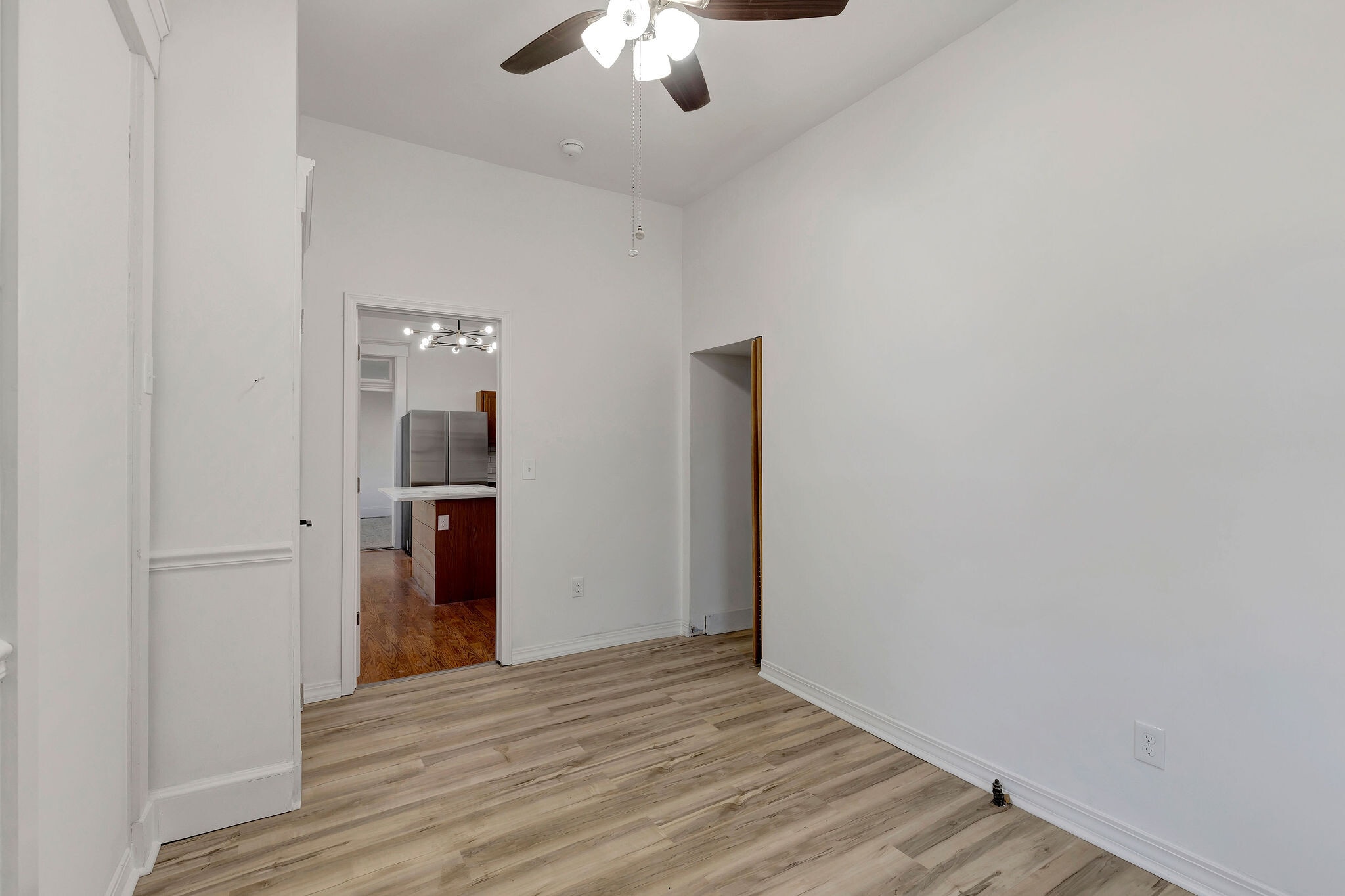 Building Photo - 422 Watkins St