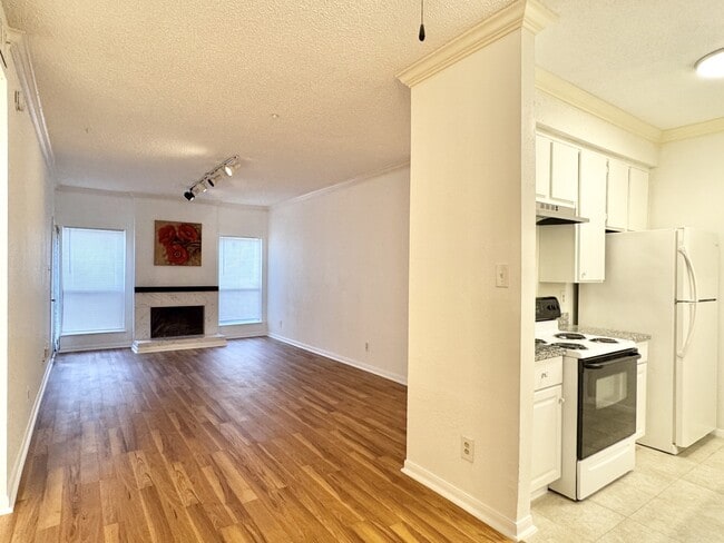 Building Photo - 7900 N Stadium Dr