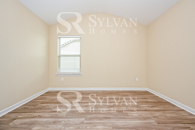 Building Photo - The Lifestyle You Deserve.