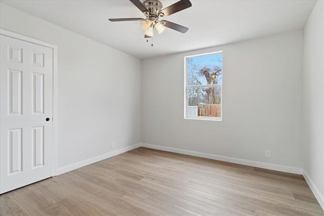 Building Photo - 404 S Murray St