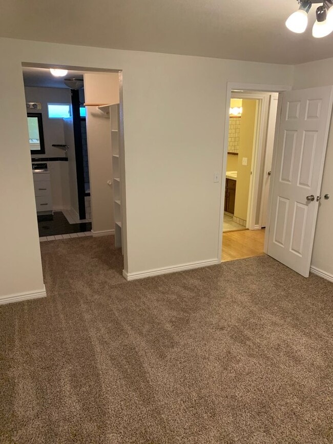 Building Photo - Recently Remodeled home on the Boise Bench!!!