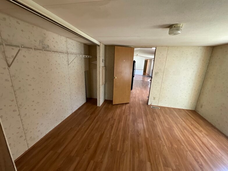 Building Photo - 45 Chadwick Way