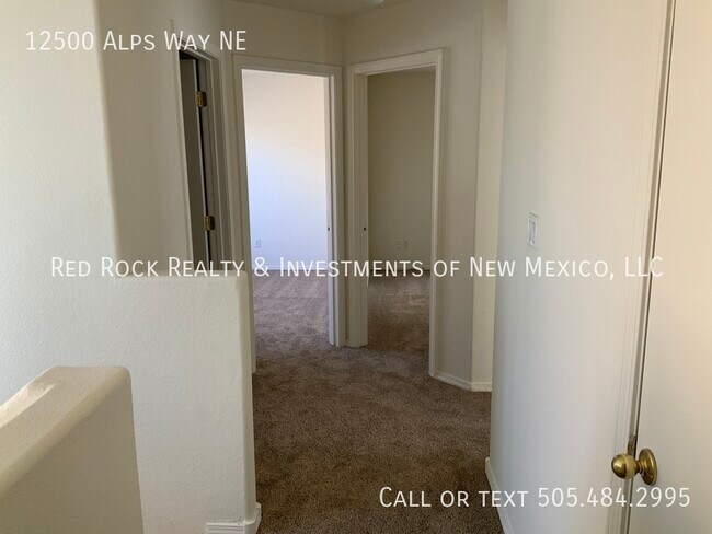 Building Photo - 12500 Alps Way NE