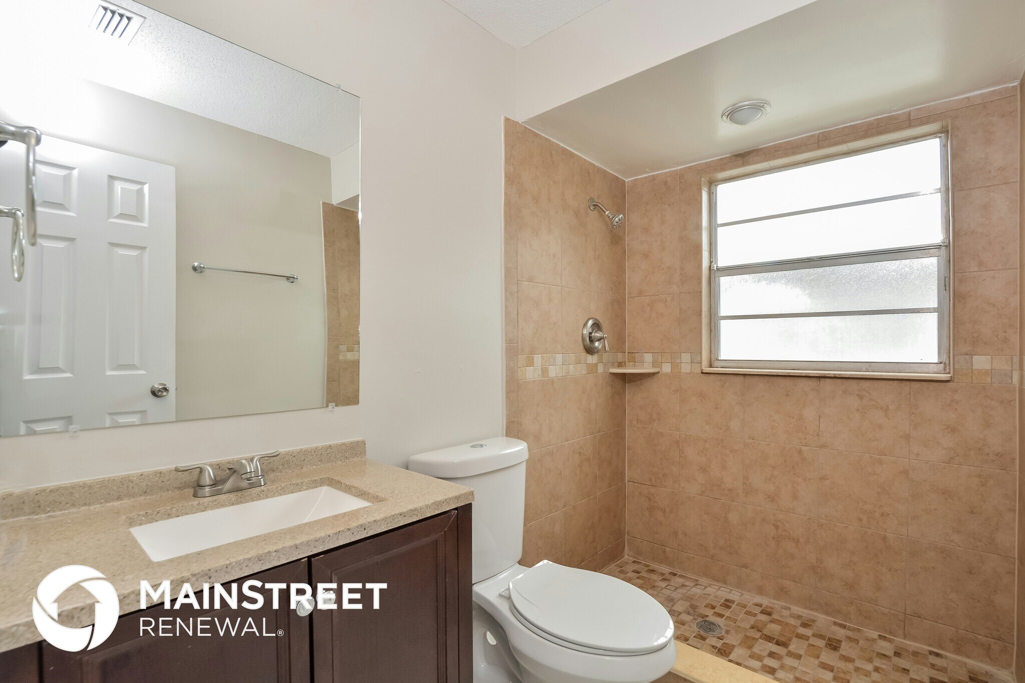 Building Photo - 1089 E Hancock Dr