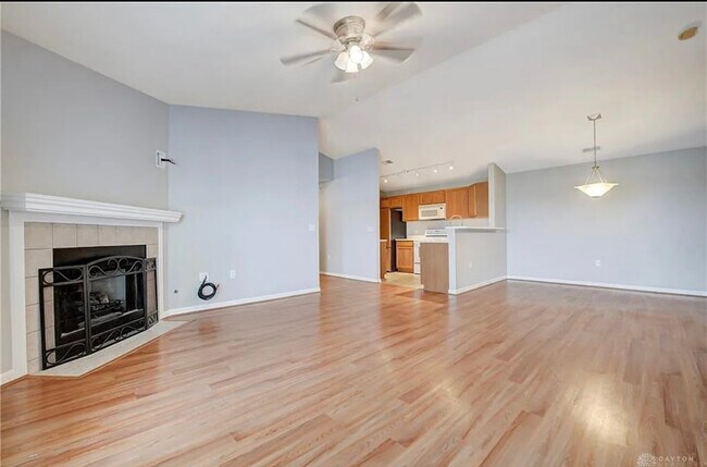 Building Photo - 3044 Westminster Dr