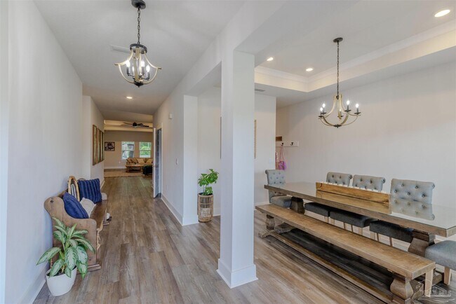 Building Photo - 4169 Equestrian Blvd