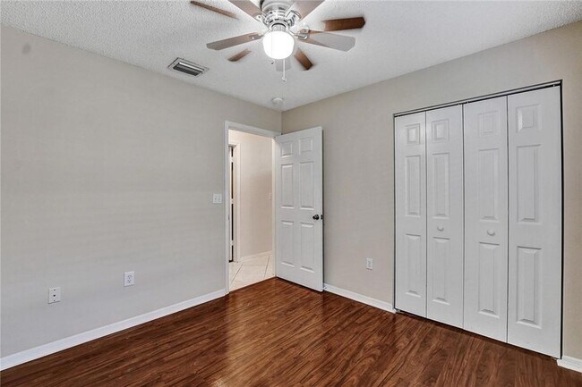 Building Photo - 5248 NW 117th Ave