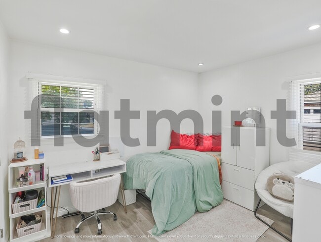 Building Photo - 3835 W 147th Pl