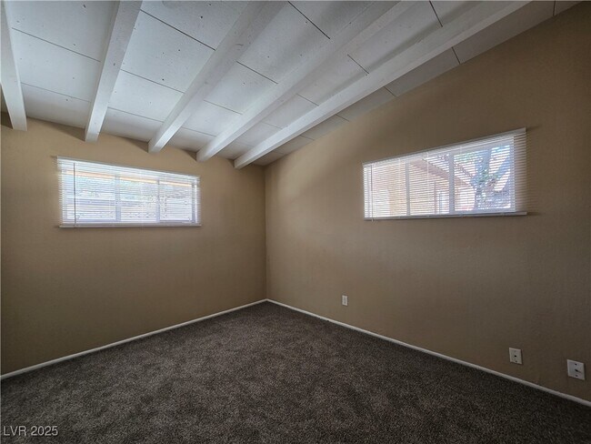 Building Photo - 713 N 18th St