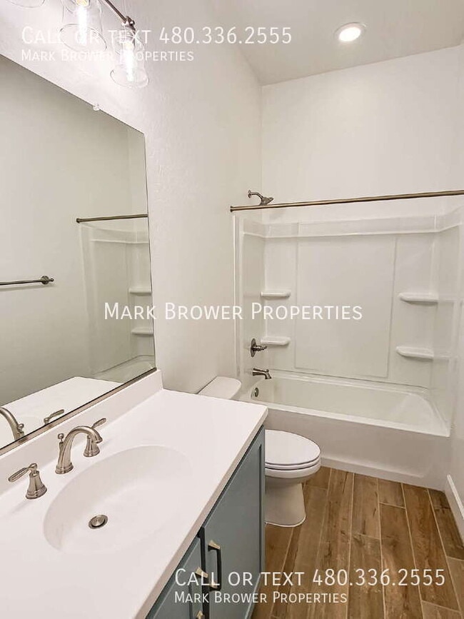Building Photo - 565 W Glacier Bay Dr