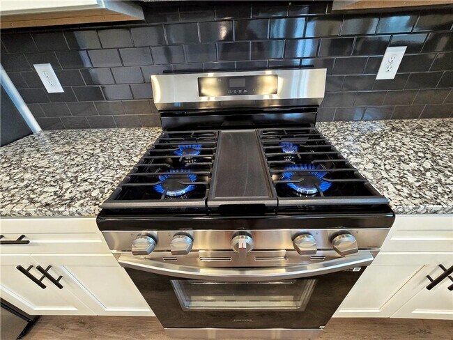 Building Photo - 3856 Lockaby Way