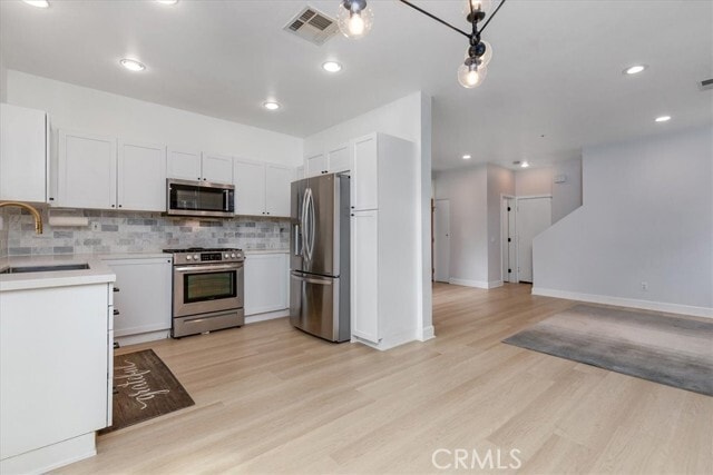 Building Photo - 62 Calle De Los Ninos