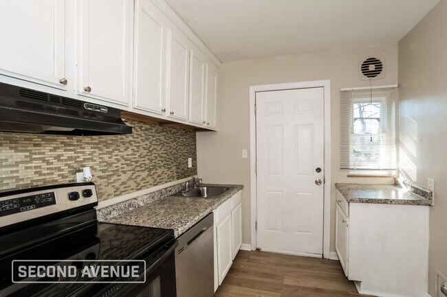 Building Photo - 1181 Morado Dr