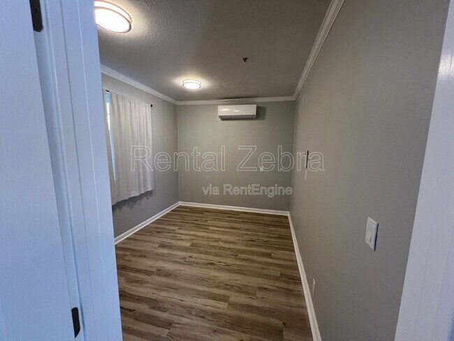 Building Photo - 343 Arlen Dr