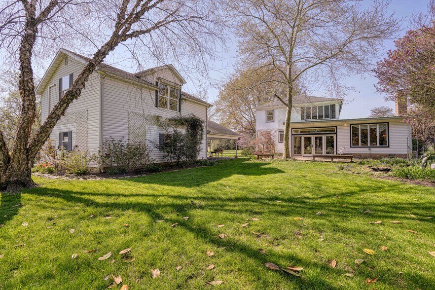Building Photo - 30595 Kingston Rd